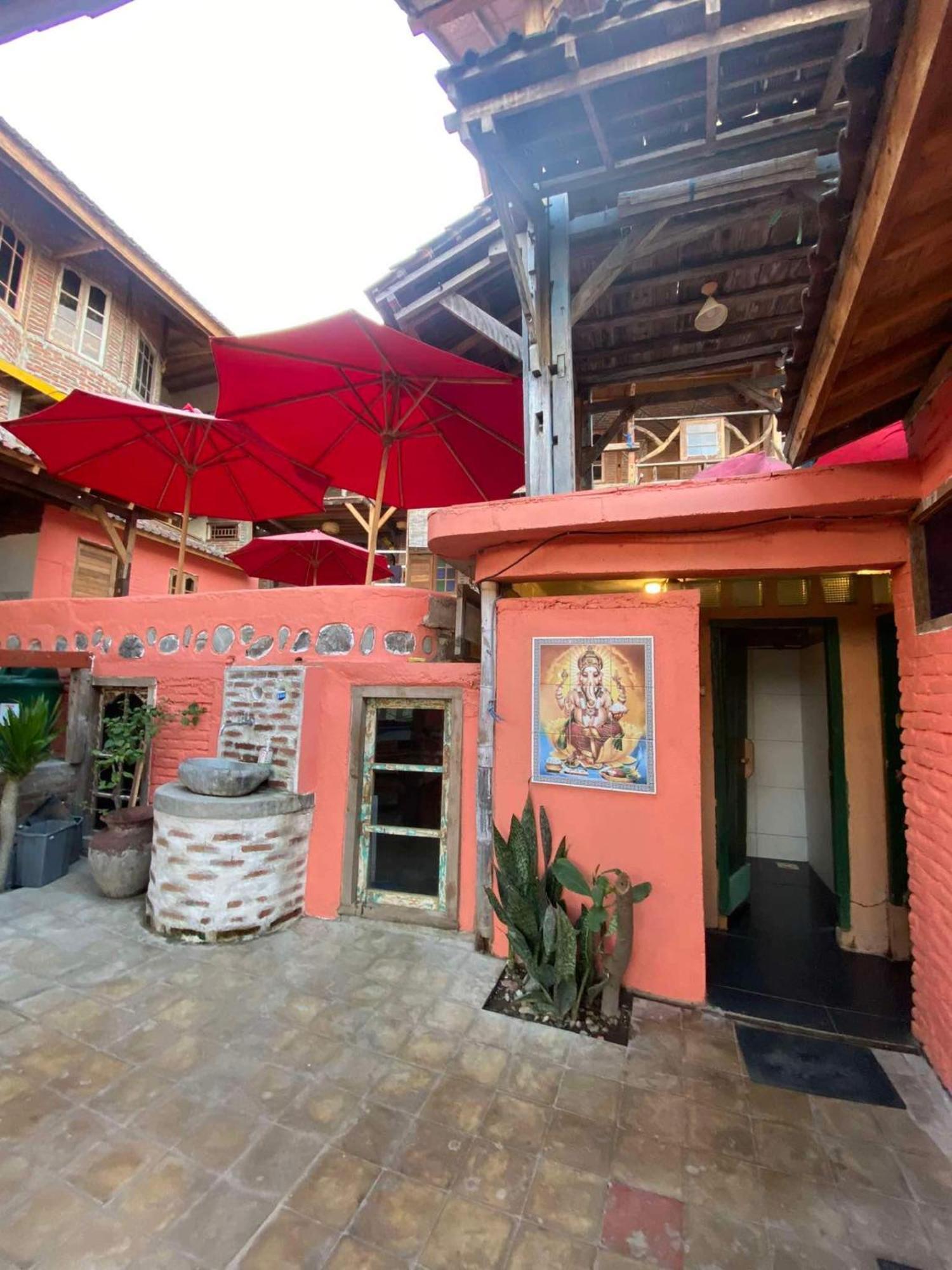 Gili La Boheme Hostel Gili Trawangan Exterior foto