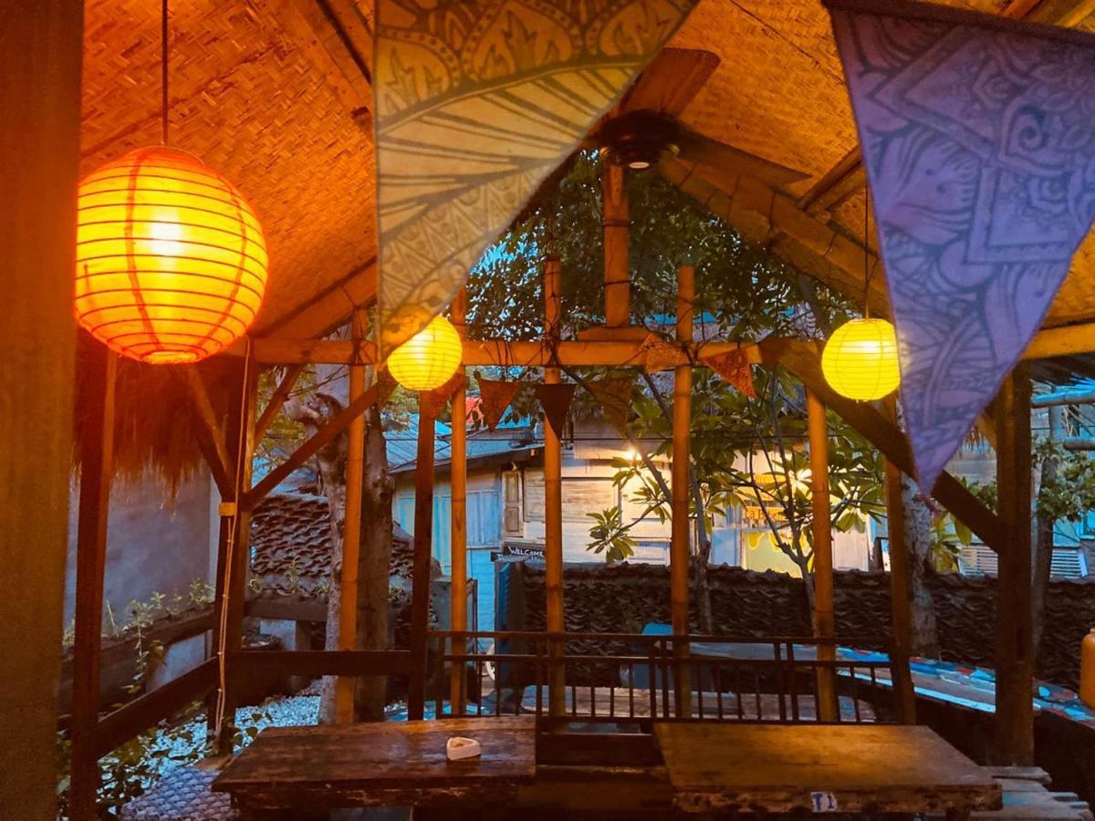 Gili La Boheme Hostel Gili Trawangan Exterior foto